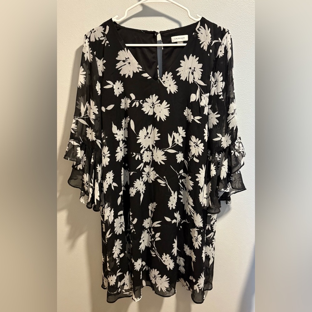 Calvin Klein Trapeze Dress with 3/4 Sleeves